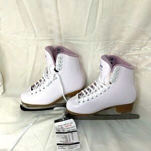 Jackson Classic ULTIMA SoftSkate 380 Womens/Girls Ice Figure Skates SZ 6 ready